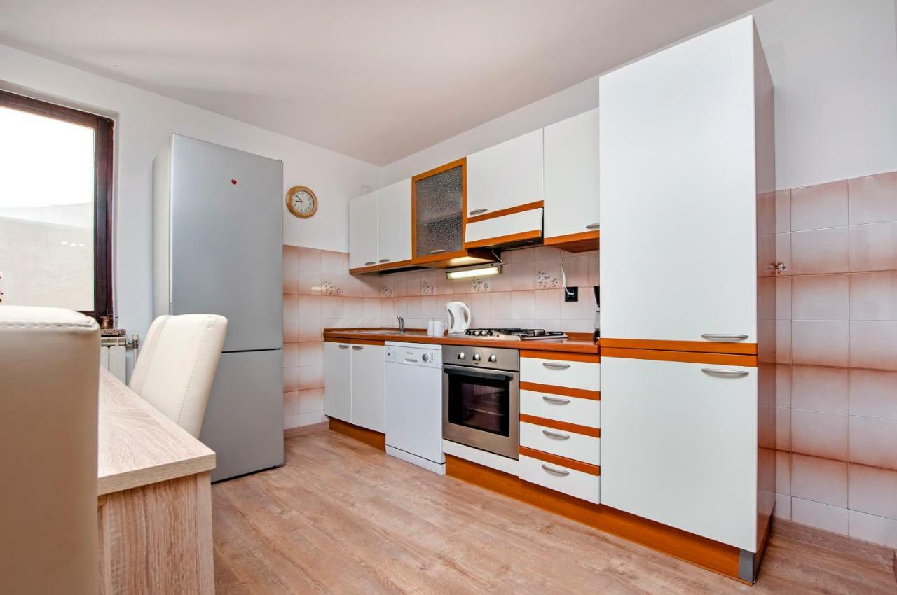 Apartment Nika Rovinj Exterior photo